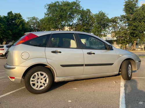 Ford Focus 1.6 Gl 5p 2005
