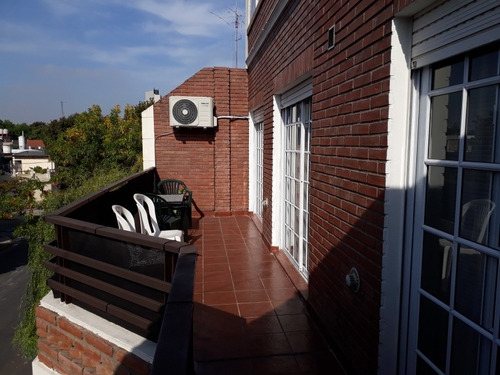 Imagen 3 de 14 de Departamento 2 Ambientes Con Terraza Balcon