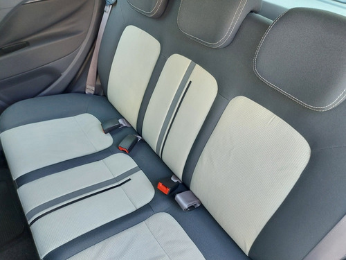 Imagem 6 de 11 de Fiat Punto 1.6 Essence 2012/2013 ( 47.000kn / Blindado )