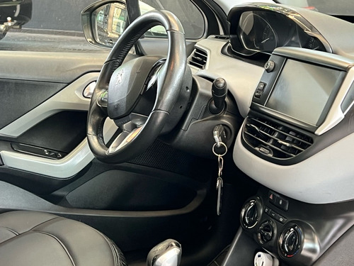 Peugeot 208 1.5 ALLURE 8V FLEX 4P MANUAL