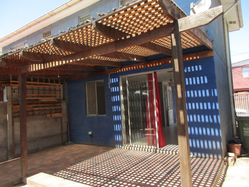 Casa Pje. Cerrado Parque Norte 2 Pisos 2 Dorm. Renca
