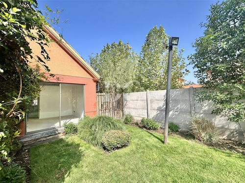 Casa En Arriendo De 3 Dorm. Brisas Norte Colina