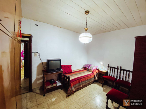 Casa En Venta - 3 Dormitorios 4 Baños Local - 433mts2 - Ensenada