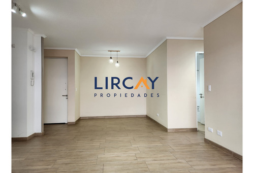 Oportunidad! Amplio Departamento Avda. Lircay Frente Univ. T