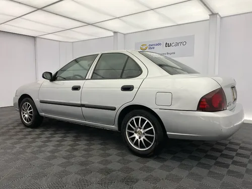 Nissan Sentra 1.8 SD