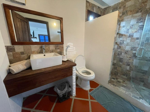 Imagen 22 de 25 de Posada Cocorelax En Venta En Playa Norte, Chichiriviche.