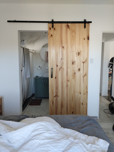 Puerta Rústica De Madera Pino 1x2.1m Alistonada Natural