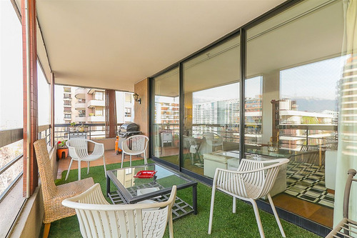 Departamento En Venta De 3 Dorm. En Las Condes