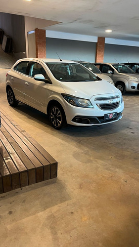 Chevrolet Onix HATCH LTZ 1.4 8V FlexPower 5p Mec.