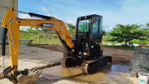 Miniescabadora Sany Sy35u