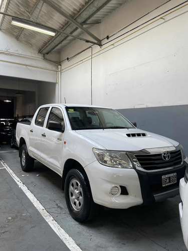 Imagen 6 de 14 de Toyota Hilux 2015 2.5 Cd Dx Pack 120cv 4x2 - H3