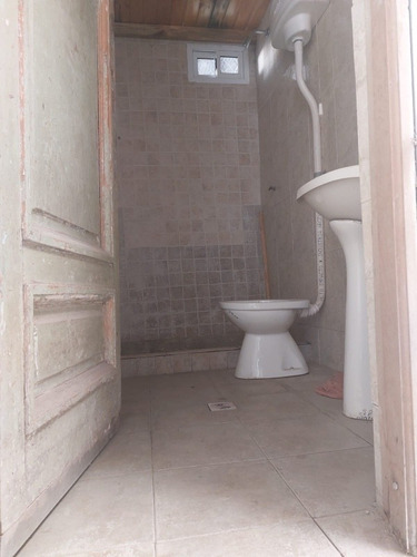 Imagen 11 de 13 de Galpón Con Casa, Local Comercial, Lavadero, Fosa, Etc.