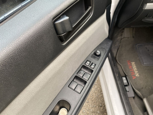 Nissan Sentra 2.0