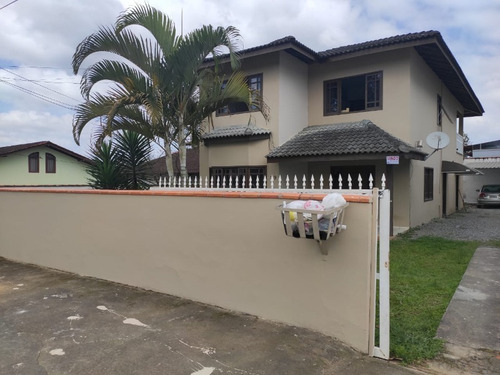 Lindo Sobrado No Bairro Petrópolis | 04 Dormitórios | Amplo Terreno - Sa01073 - 34481205