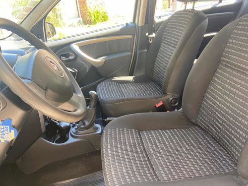 Renault Sandero 1.6 Confort 105cv 2012