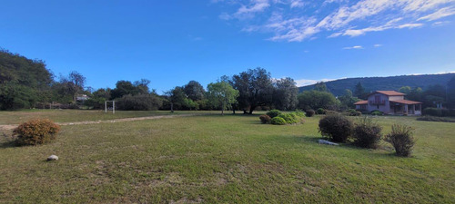 Casa En Venta En Los Hornillos