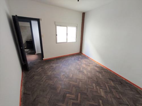 Imagen 6 de 11 de Ideal Inversor!. Av. Italia Con Renta