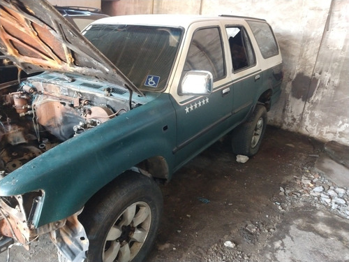 Mitsubishi, Toyota Pajero - Hilux Sw4 Suv