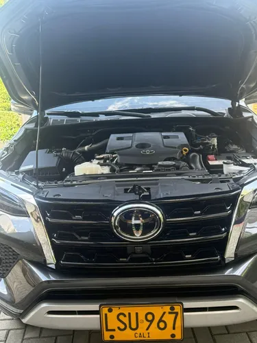 Toyota Fortuner 2.8 Srv 2023