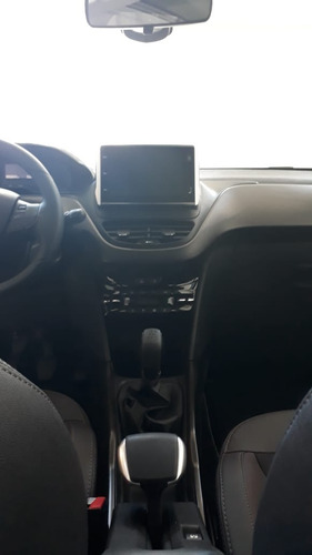 Peugeot 2008 Feline Tiptronic (m)