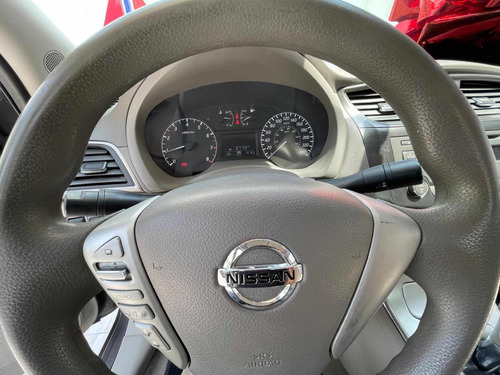 Nissan Sentra 1.8 Advance At