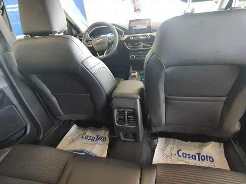 Imagen 13 de 15 de Ford Escape Ecoboost Titanium 4x4 2023 Av68 Abe