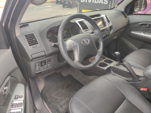 Toyota Hilux 2.7 Sr Cab. Dupla 4x2 Flex Aut. 4p