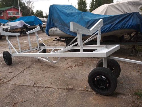 Trailer Para Crucero O Velero De 20 A 23 Pies