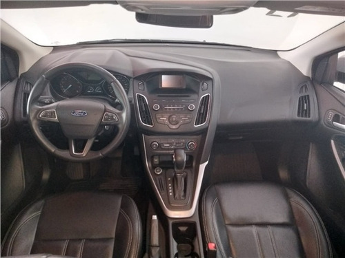 Ford Focus 2.0 Se Fastback 16v Flex 4p Powershift