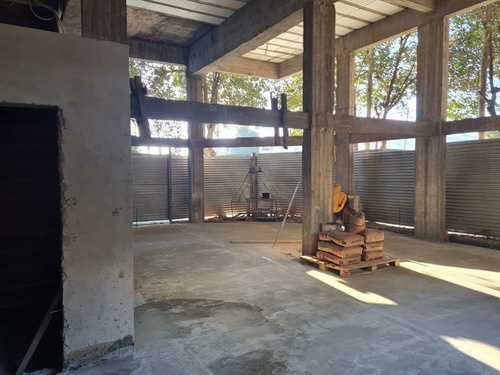 Imagen 4 de 8 de Local Comercial En Alquiler Ubicado En Belén De Escobar