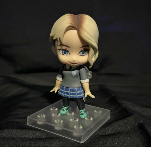 Nendoroid Spider-gwen Dx 1228 Figura Original (Usado)