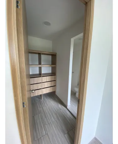 Apartaestudio En Venta En Niquia Bello
