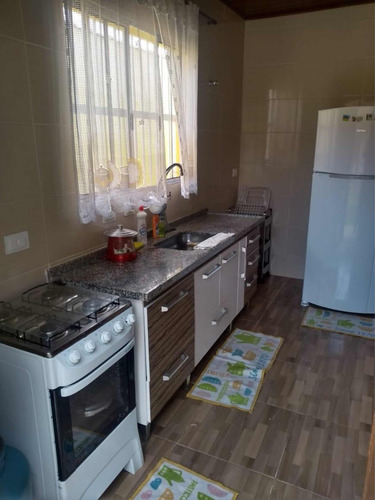 Casa Com 3 Quartos 2 Banheiros Terreno 10 X30