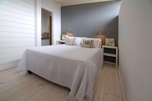 Casa Sobre La Playa En José Ignacio