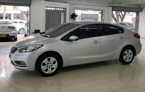 Kia Cerato Pro Sedan 2015