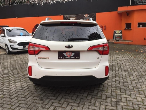 Imagem 2 de 13 de Kia Sorento