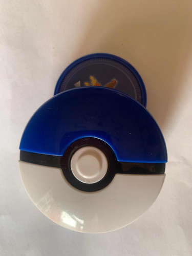 Pokemon Pokebola Tarjeta Y Disco De Pokemon Magmar (Usado)