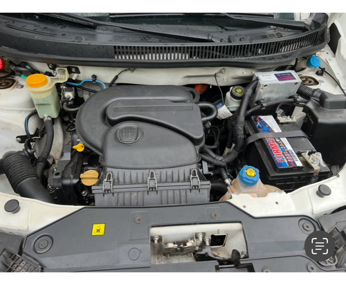 Fiat Strada 1.4 Endurance Cab. Plus Flex 2p