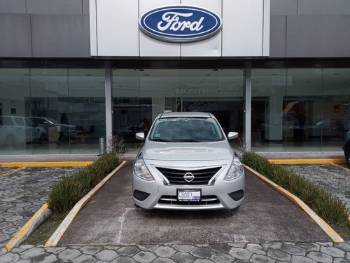 Imagen 6 de 14 de Nissan Versa 2019