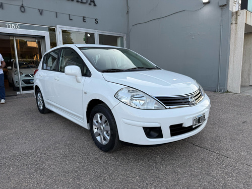 Nissan Tiida 1.8 Tekna