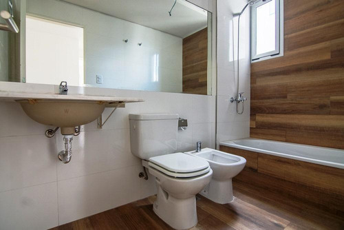Imagen 21 de 23 de Departamento De Tres Ambientes En Venta. Haedo. Excelente Oportunidad.