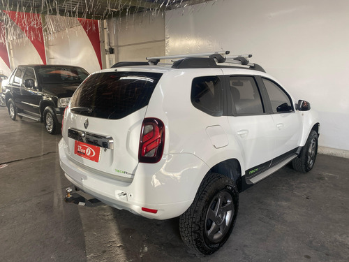 Renault Duster 2.0 16v Techroad Hi-flex Aut. 5p