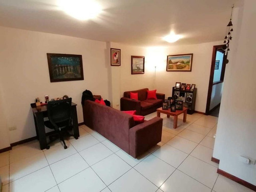 Imagen 7 de 13 de Venta Casa Grande 5 Habitaciones, 3 Baños,doble Uso De Suelo