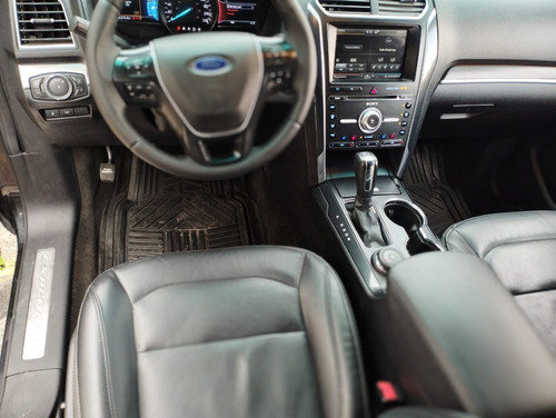Imagen 5 de 10 de Ford Explorer Limited