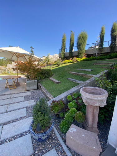 Condominio Av Los Litres/cercano Colegio Montetabor, Everest