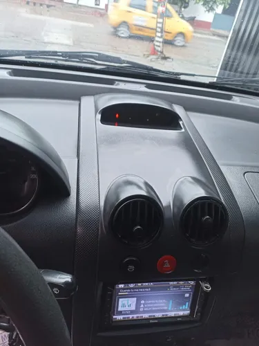Chevrolet Aveo 1.6 Five