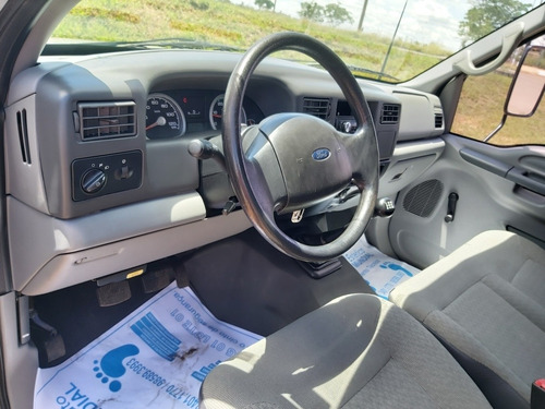 Ford F-4000 Ano:2019 Carroceria Completa