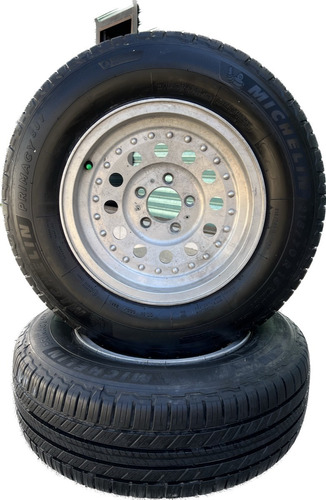 Llanta Michelin R15 215/70 Primacy Suv