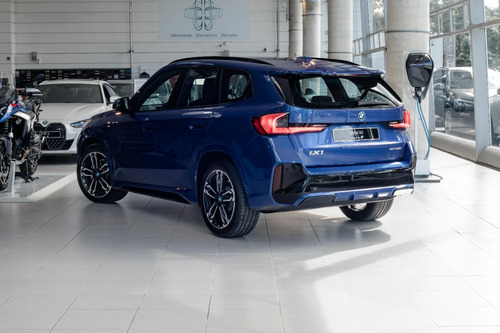 BMW Ix1 eDrive20 M Sport