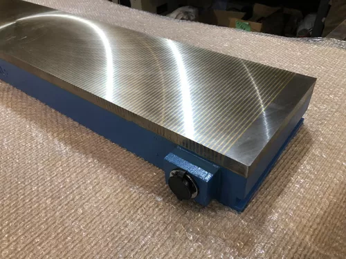 Retífica Plana marca SulMecânica Mesa Magnética 505x 200 mm